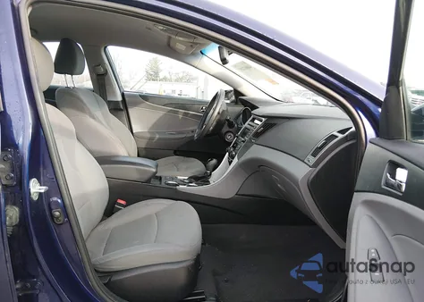 2014 Hyundai Sonata Gls z USA, uszkodzony, nr VIN 5NPEB4AC7EH925854